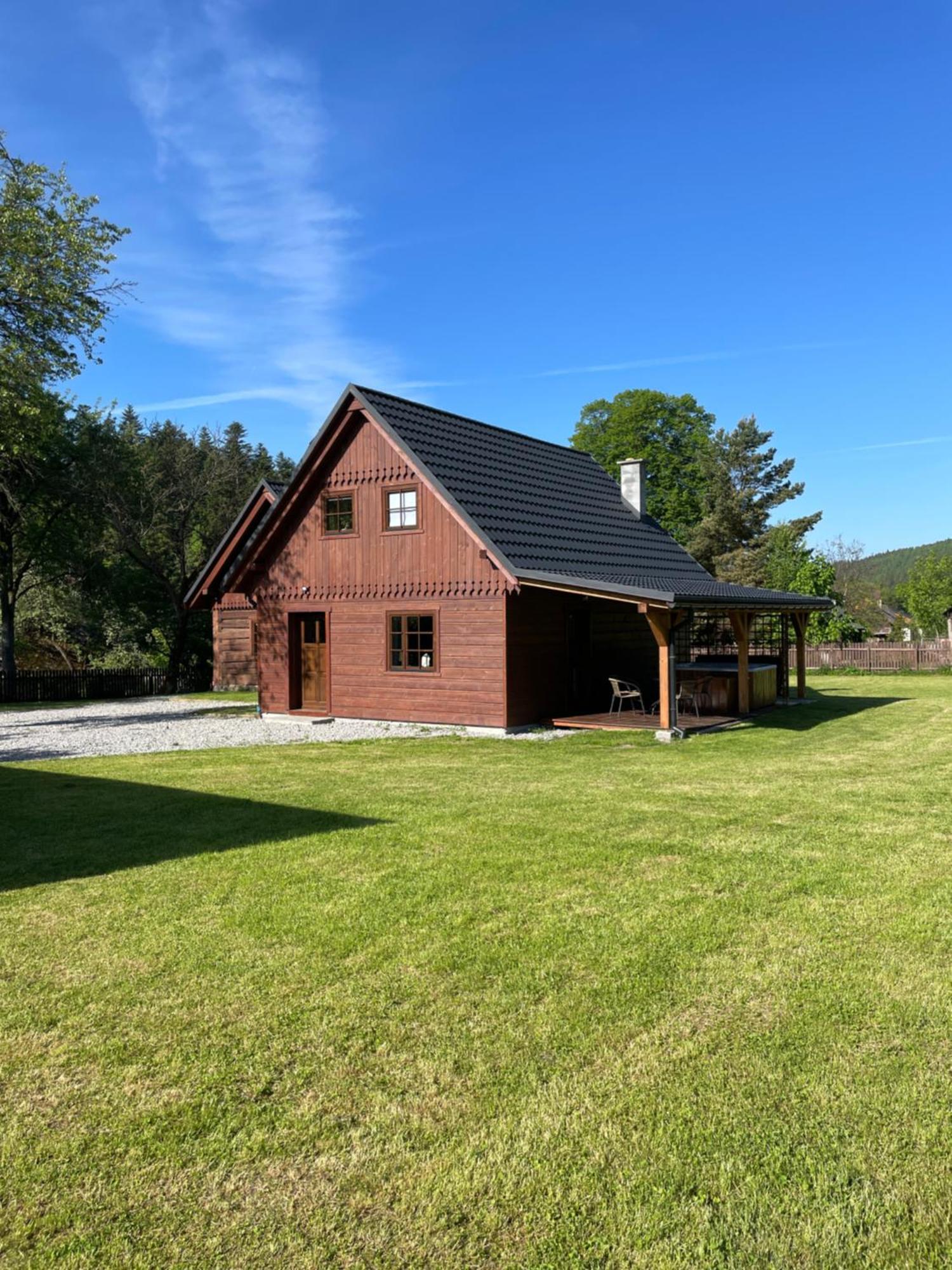 Holiday home Dwie Lipy Wakacyjne